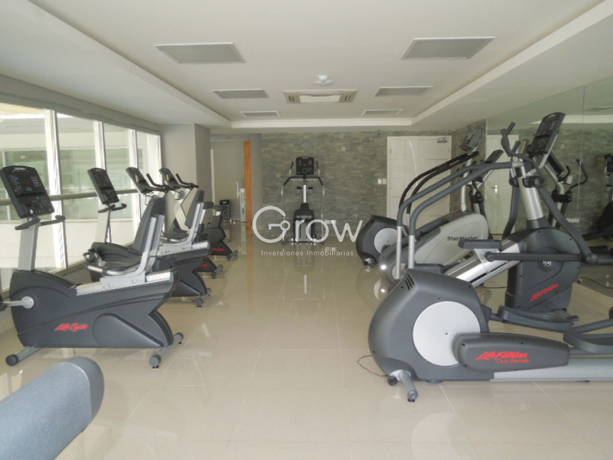 Apartamento ID.3333 -  VENTA MIAMI BOULEVARD  TORRE I PISO ALTO AL FRENTE