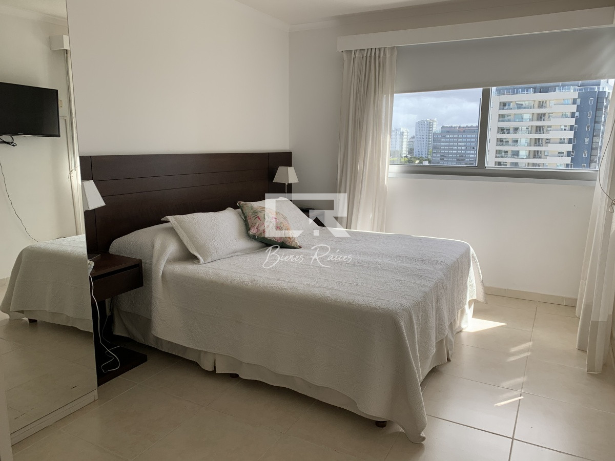 Apartamento ID.196 - CHIVERTA VENTA Y ALQUILER PISO ALTO VISTA AL MAR