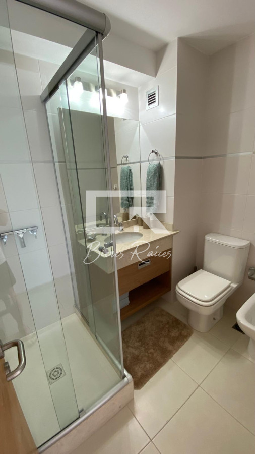 Apartamento ID.675 - SEASONS TOWER VENTA Y ALQUILER PISO ALTO MANSA
