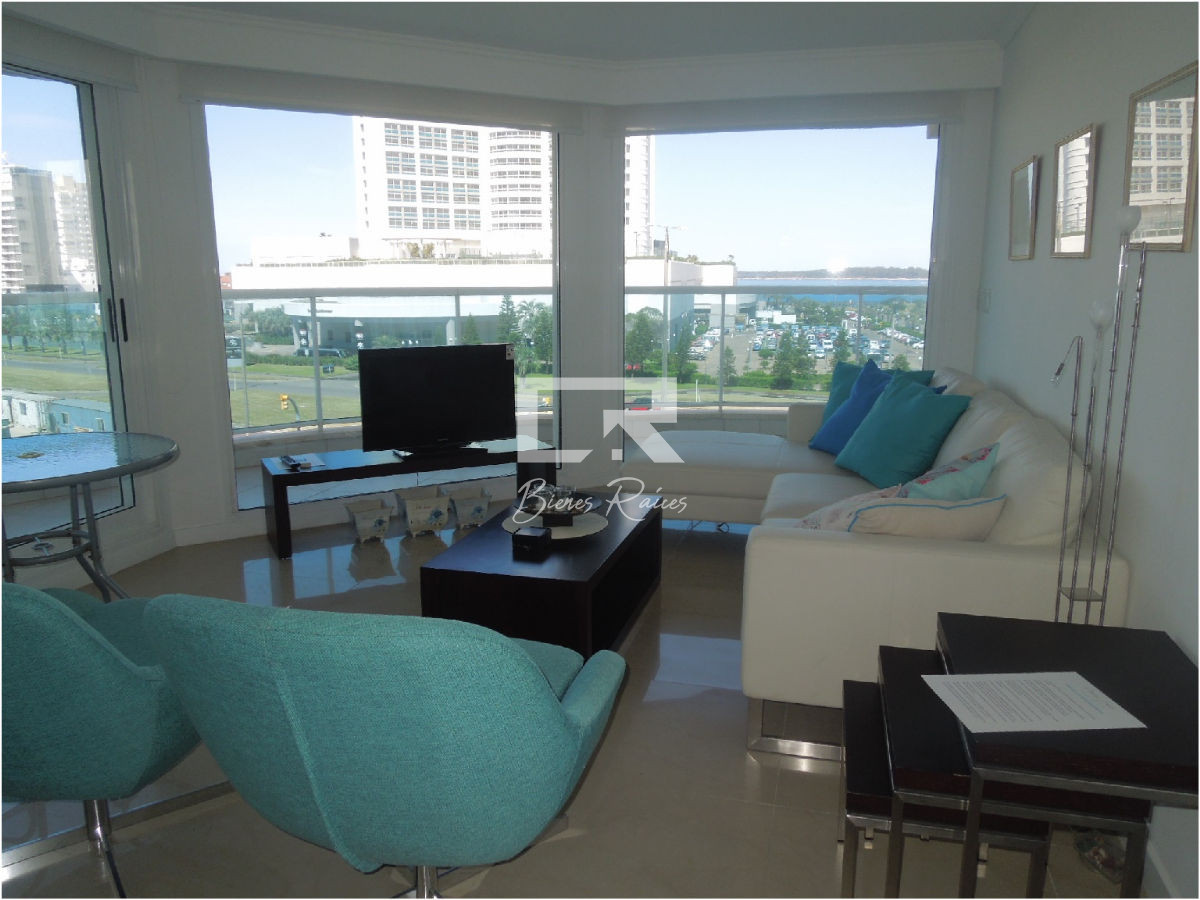 Apartamento ID.710 - Casino Towers parada 4 Playa Mansa