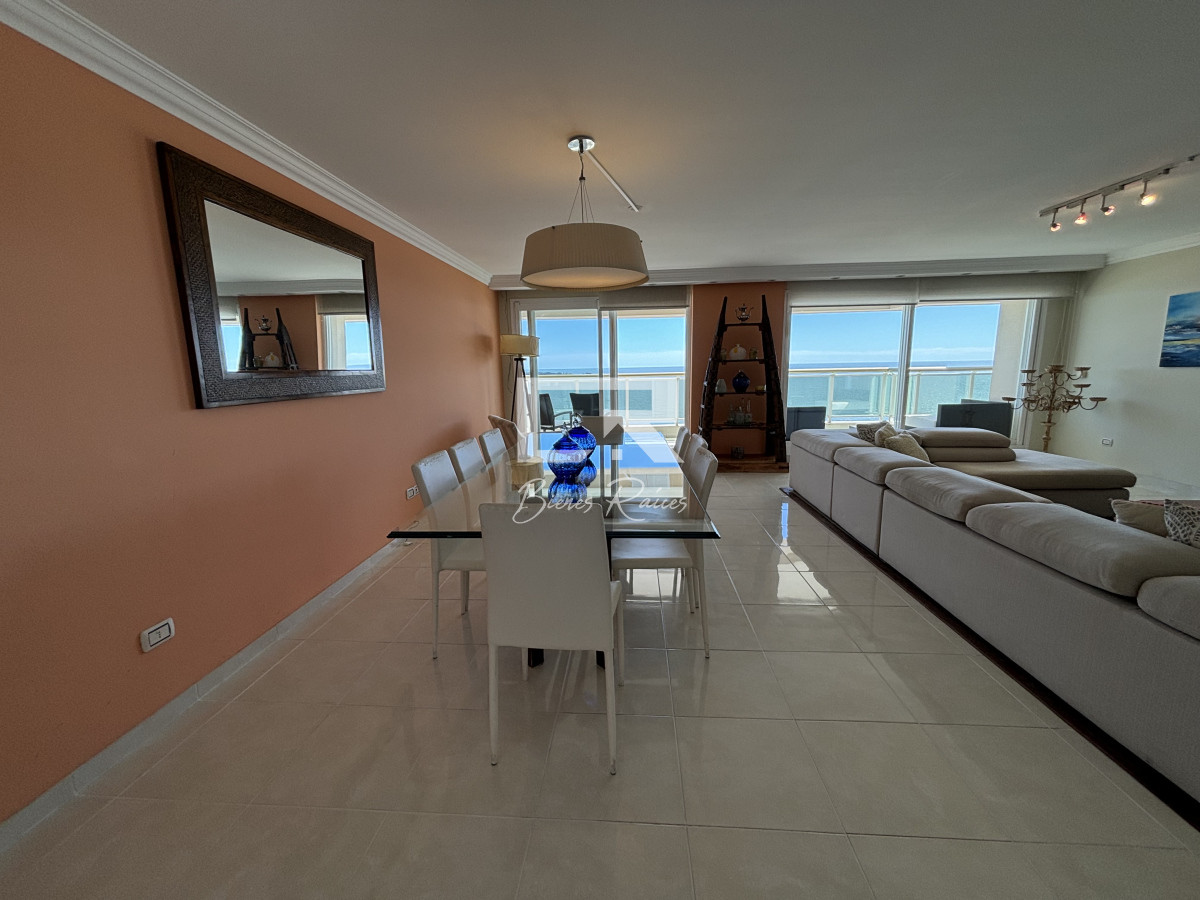 Apartamento ID.792 - VENTA LE JARDIN MANSA PRIMERA FILA UNIFICADO CENTRAL