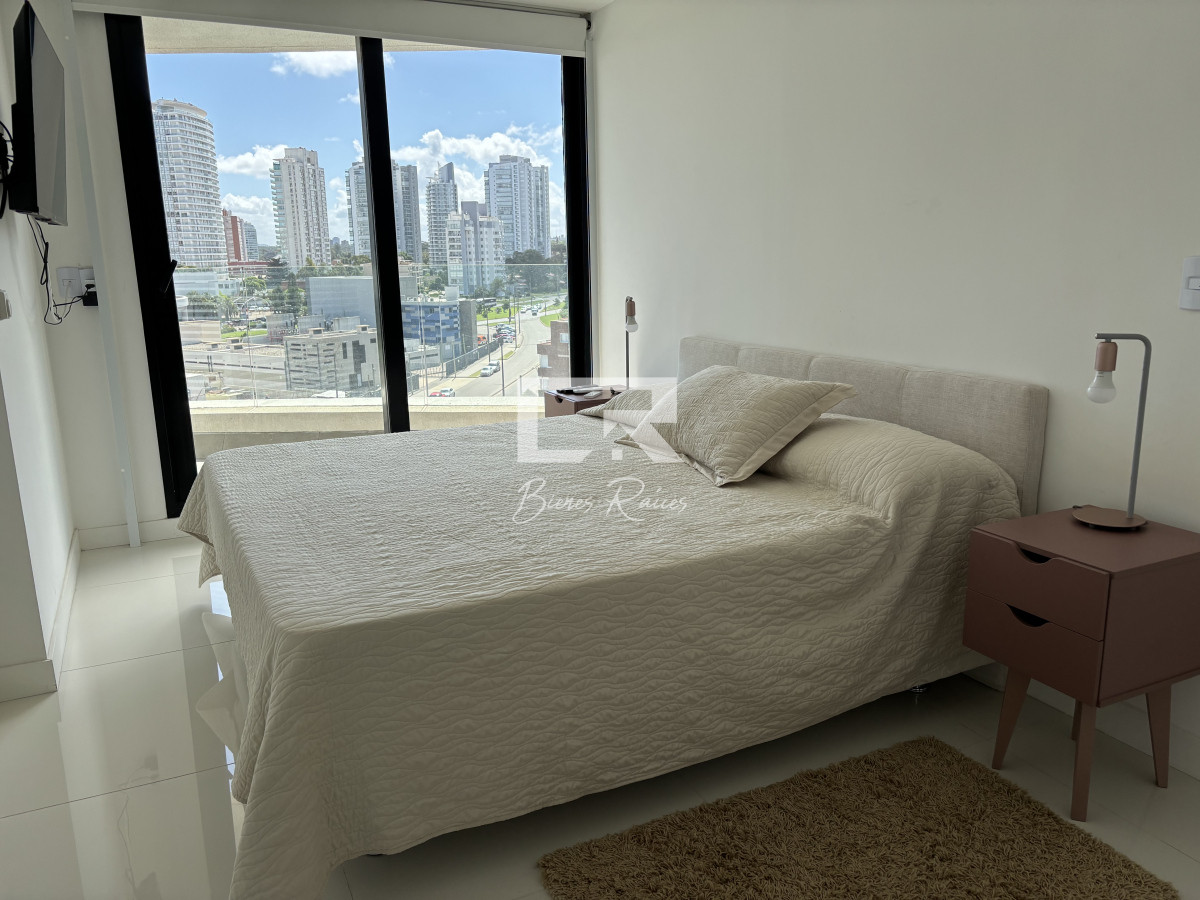 Apartamento ID.869 - Venta - Parada 3 Mansa. Av. Chiverta casi a estrenar