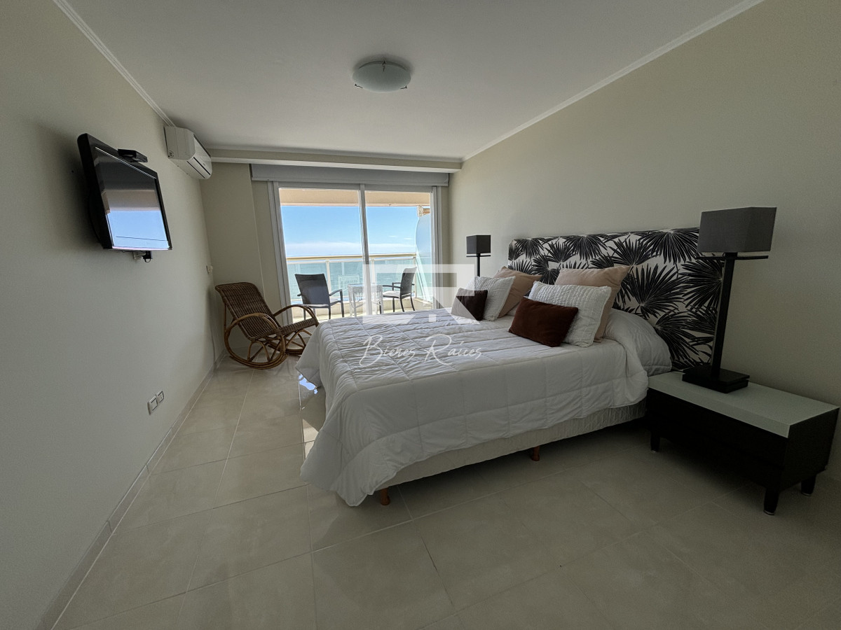 Apartamento ID.792 - VENTA LE JARDIN MANSA PRIMERA FILA UNIFICADO CENTRAL