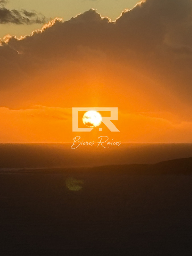 Apartamento ID.792 - VENTA LE JARDIN MANSA PRIMERA FILA UNIFICADO CENTRAL