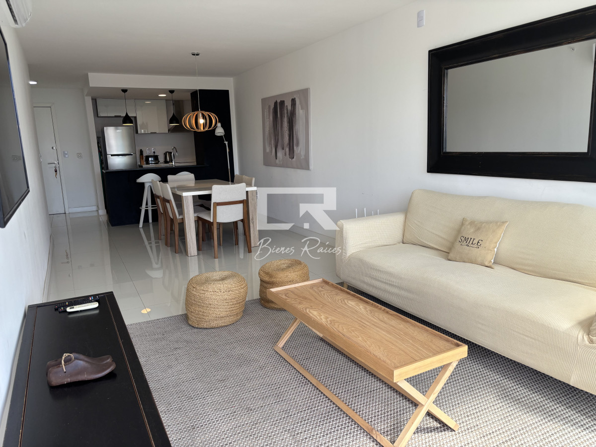 Apartamento ID.869 - Venta - Parada 3 Mansa. Av. Chiverta casi a estrenar