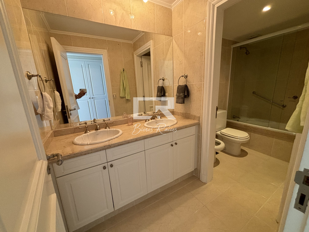 Apartamento ID.792 - VENTA LE JARDIN MANSA PRIMERA FILA UNIFICADO CENTRAL