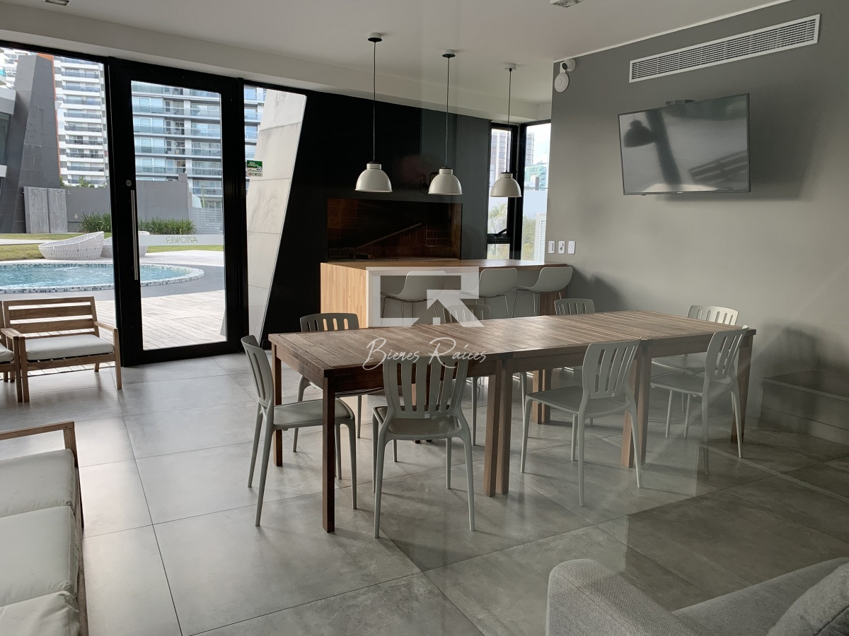 Apartamento ID.869 - Venta - Parada 3 Mansa. Av. Chiverta casi a estrenar