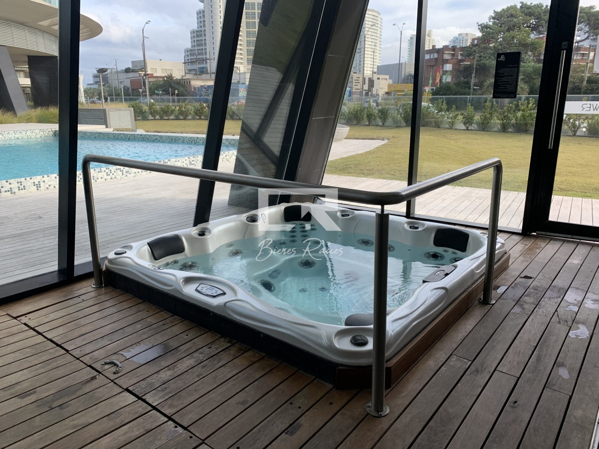 Apartamento ID.869 - Venta - Parada 3 Mansa. Av. Chiverta casi a estrenar