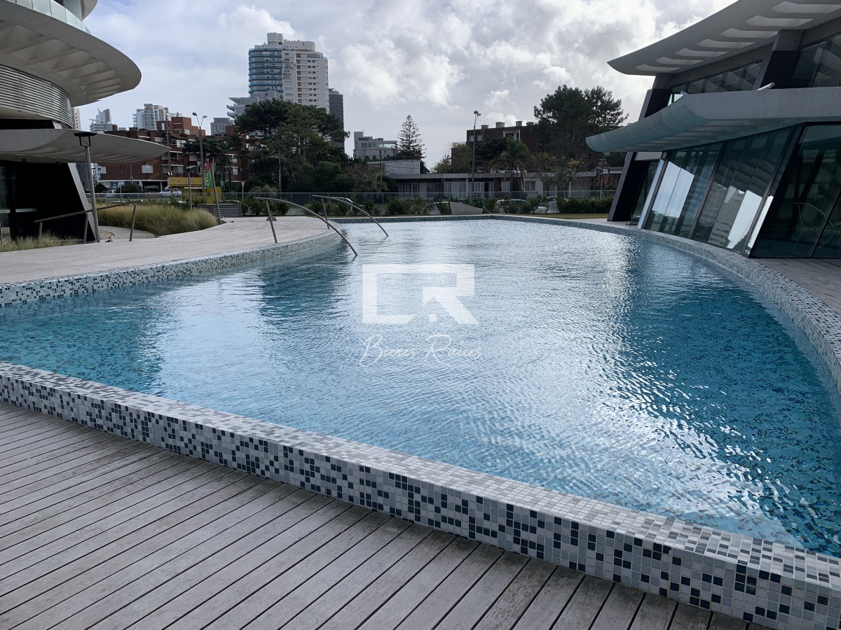 Apartamento ID.869 - Venta - Parada 3 Mansa. Av. Chiverta casi a estrenar