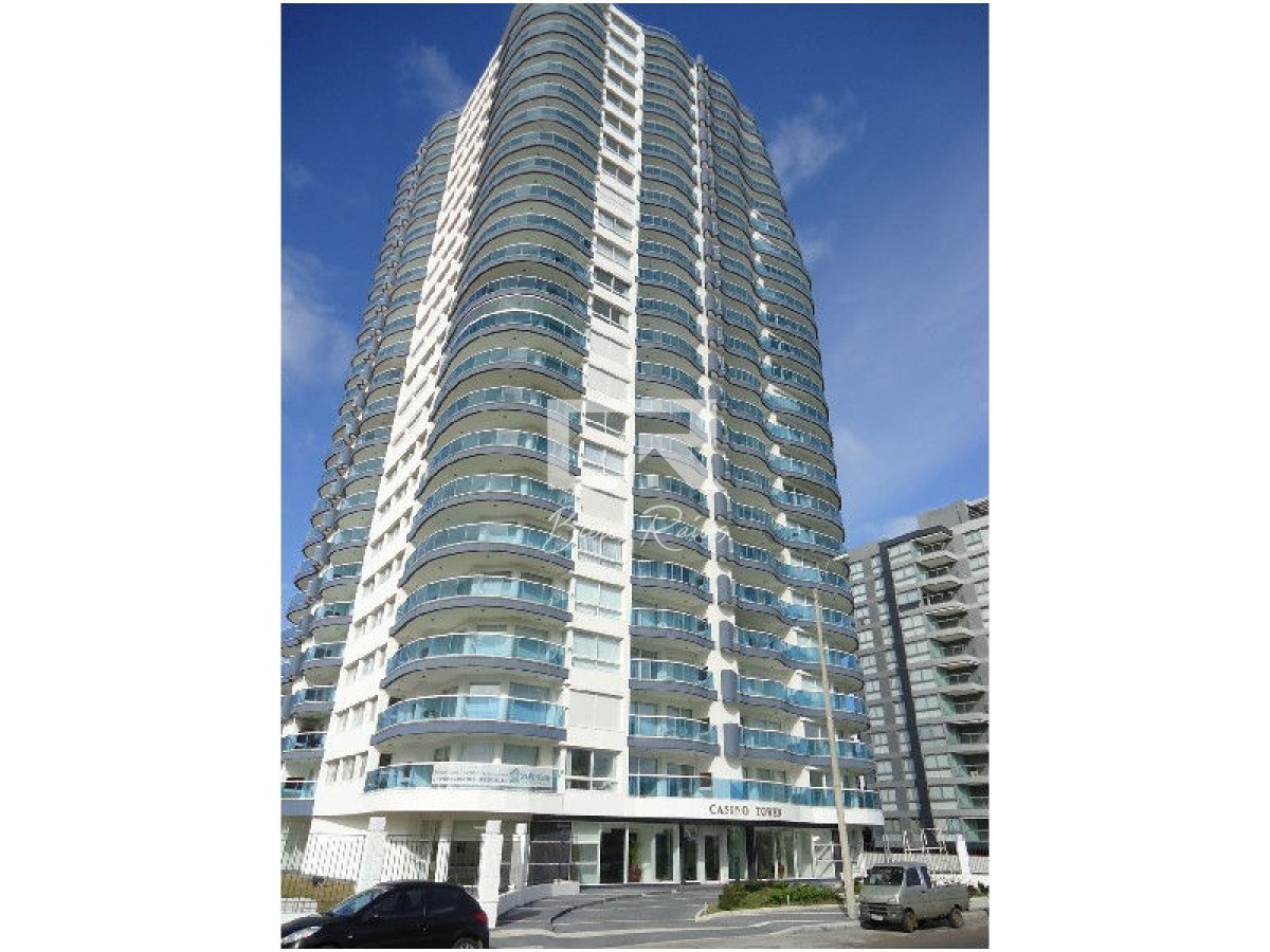 Apartamento ID.710 - Casino Towers parada 4 Playa Mansa