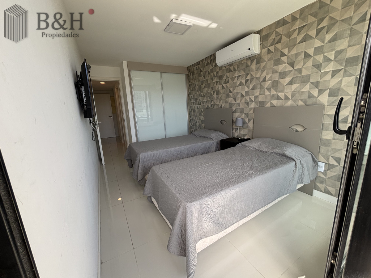 Apartamento ID.6417 - Venta - Parada 3 Mansa. Av. Chiverta casi a estrenar