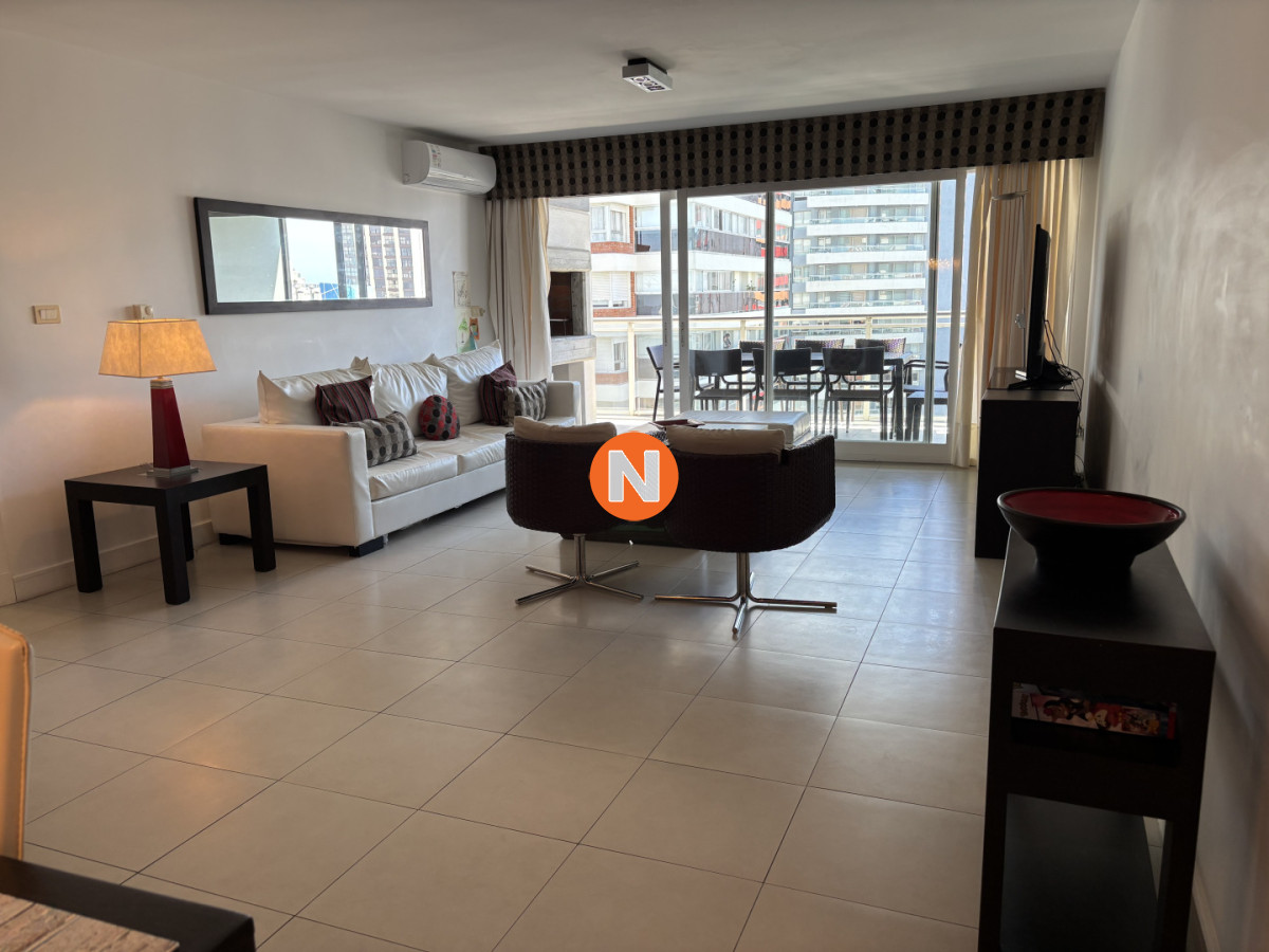 Apartamento Ref.225304 - Venta Chiverta Torre Manhattan piso alto 
