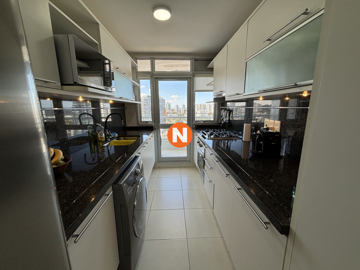 Apartamento Ref.222076 - SEASONS TOWER VENTA PISO ALTO MANSA