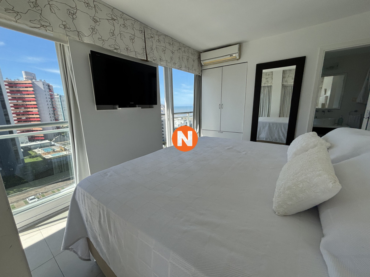 Apartamento Ref.225304 - Venta Chiverta Torre Manhattan piso alto 