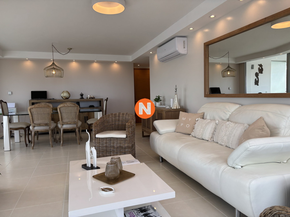 Apartamento Ref.222076 - SEASONS TOWER VENTA PISO ALTO MANSA