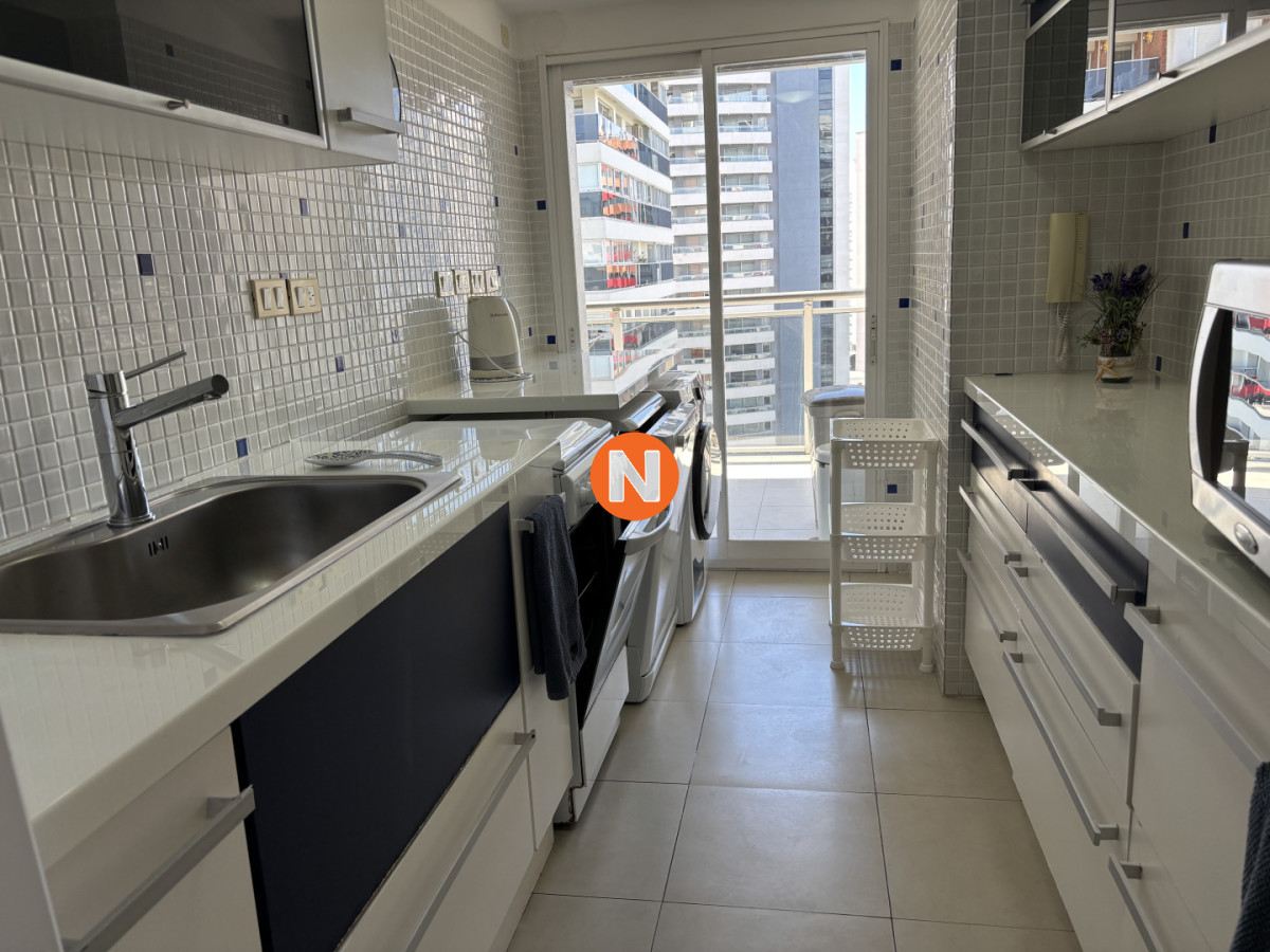 Apartamento Ref.225304 - Venta Chiverta Torre Manhattan piso alto 