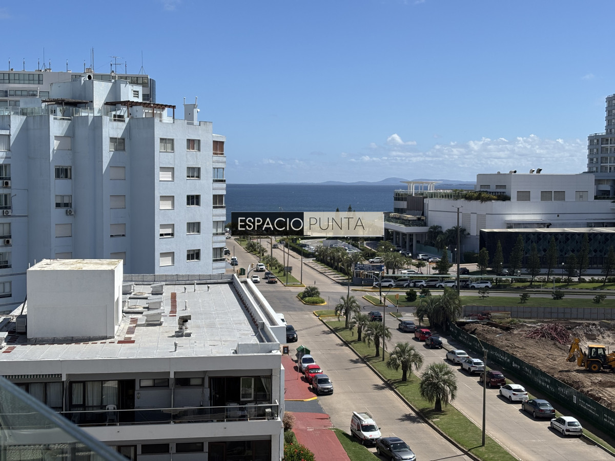Apartamento ID.2068 - Venta - Parada 3 Mansa. Av. Chiverta casi a estrenar