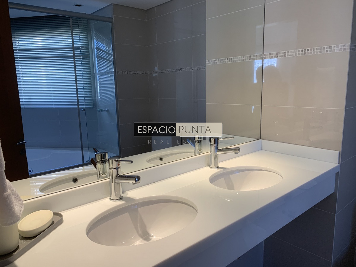 Apartamento ID.1291 -  VENTA MANSA PARADA 5 SUNRISE TOWER VENTA
