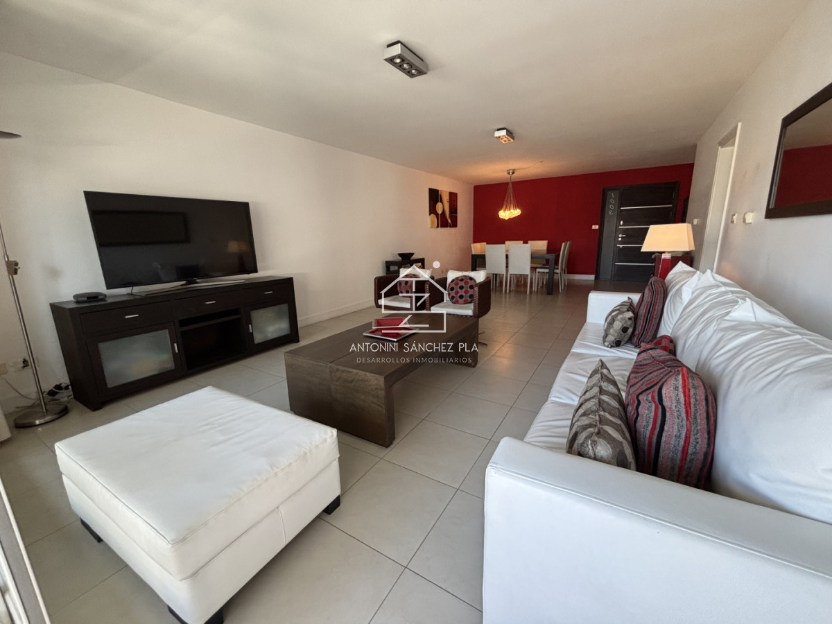 Apartamento ID.4237 - Venta Chiverta Torre Manhattan piso alto 