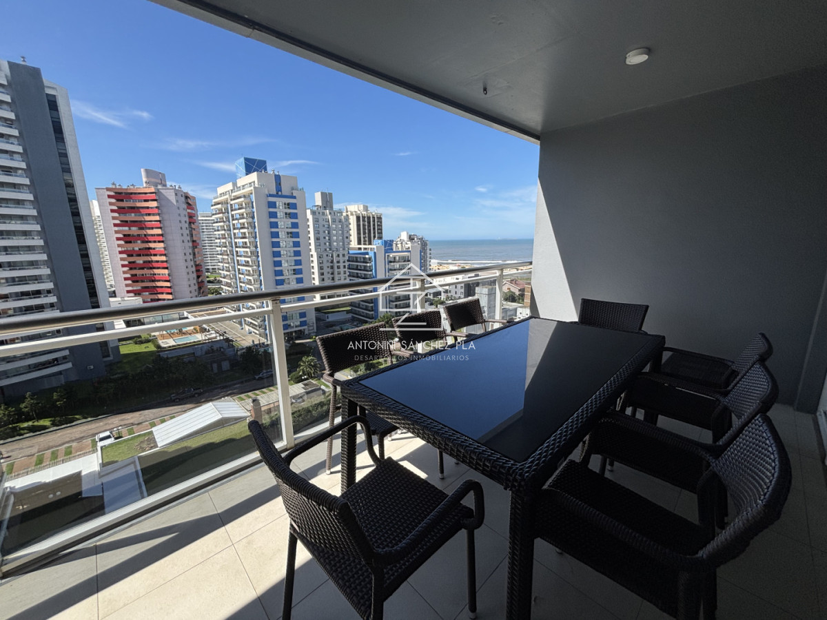 Apartamento ID.4237 - Venta Chiverta Torre Manhattan piso alto 