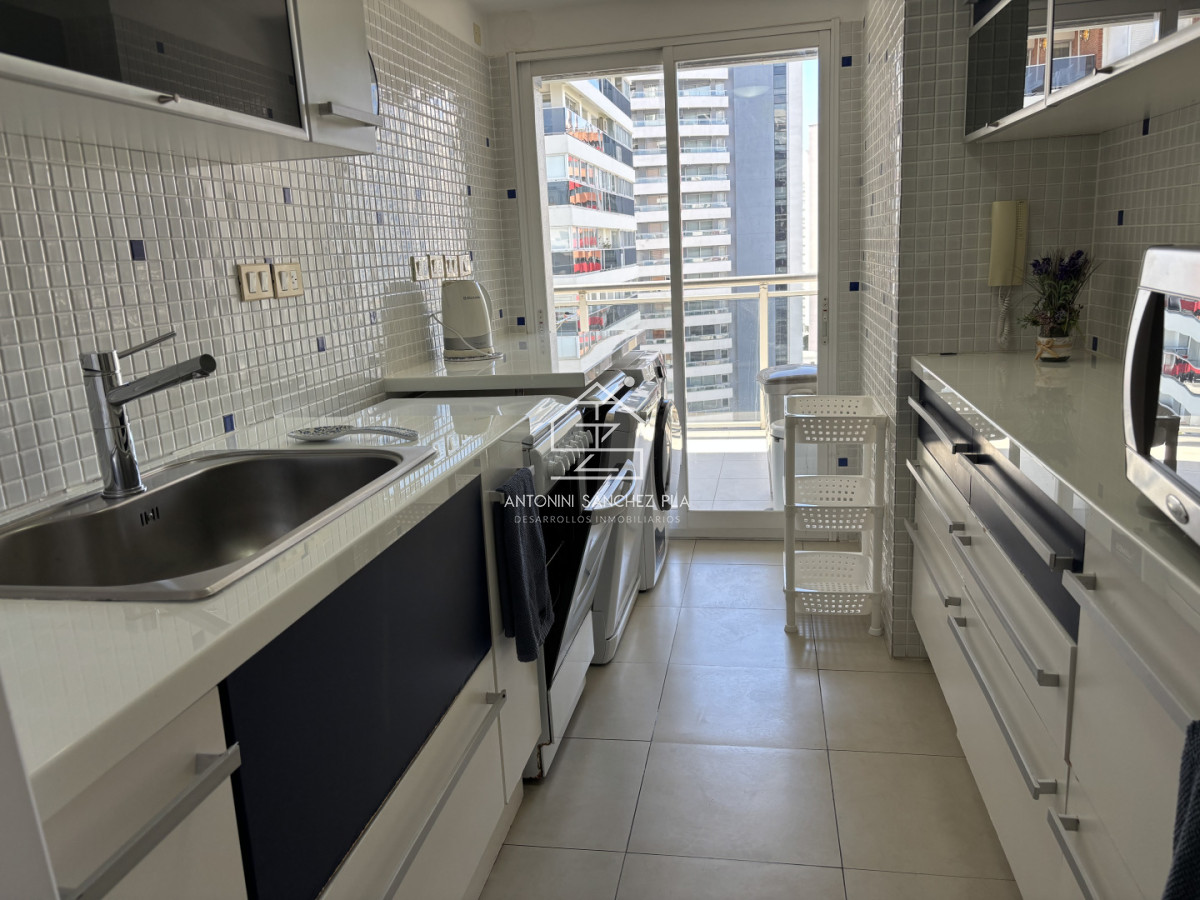 Apartamento ID.4237 - Venta Chiverta Torre Manhattan piso alto 