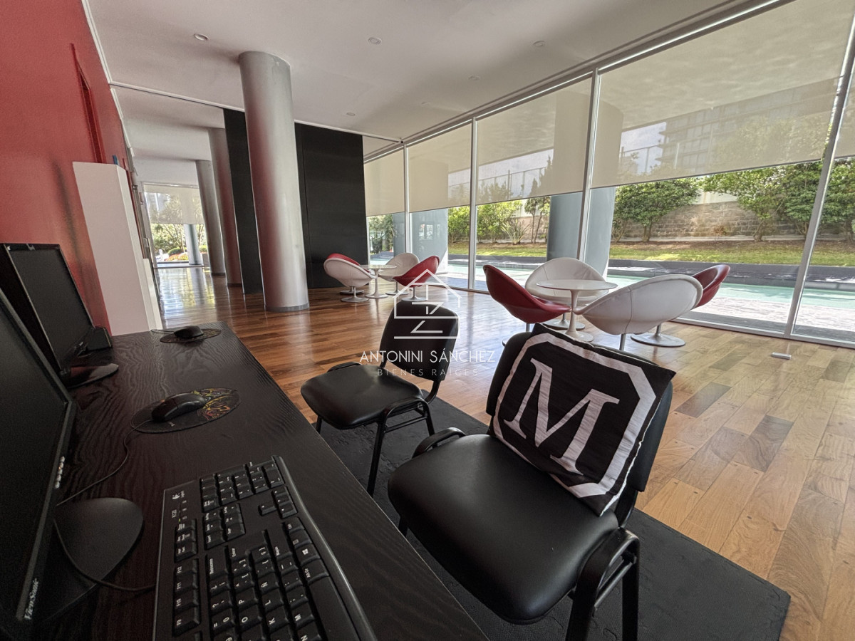 Apartamento ID.4237 - Venta Chiverta Torre Manhattan piso alto 