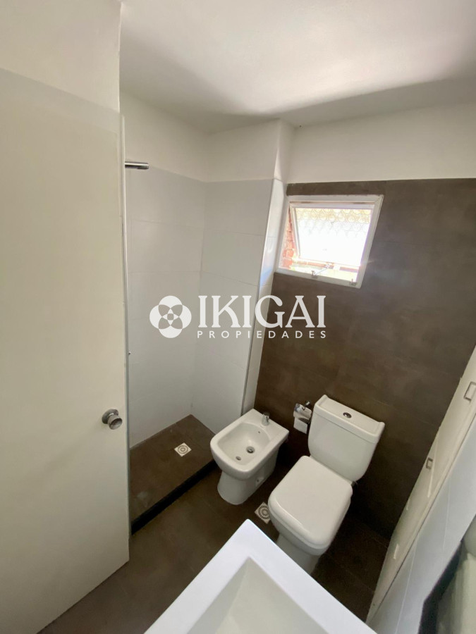 Apartamento ID.507 - VENTA EDIFICIO MIDES AL FRENTE MANSA EN ARCOBALENO
