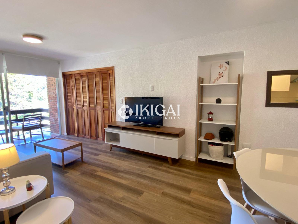 Apartamento ID.507 - VENTA EDIFICIO MIDES AL FRENTE MANSA EN ARCOBALENO