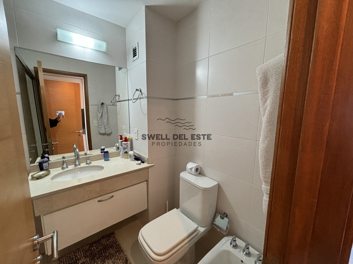 Apartamento ID.230 - SEASONS TOWER VENTA  EN EXCLUSIVIDAD PISO ALTO MANSA ESQUINERO AL PUERTO