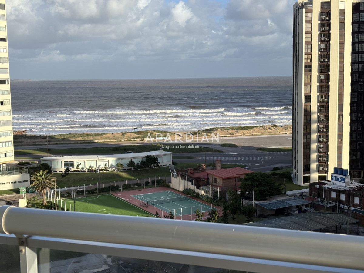 Apartamento ID.21099714 - Venta Extraordinaria vista sobre Av Chiverta Brava