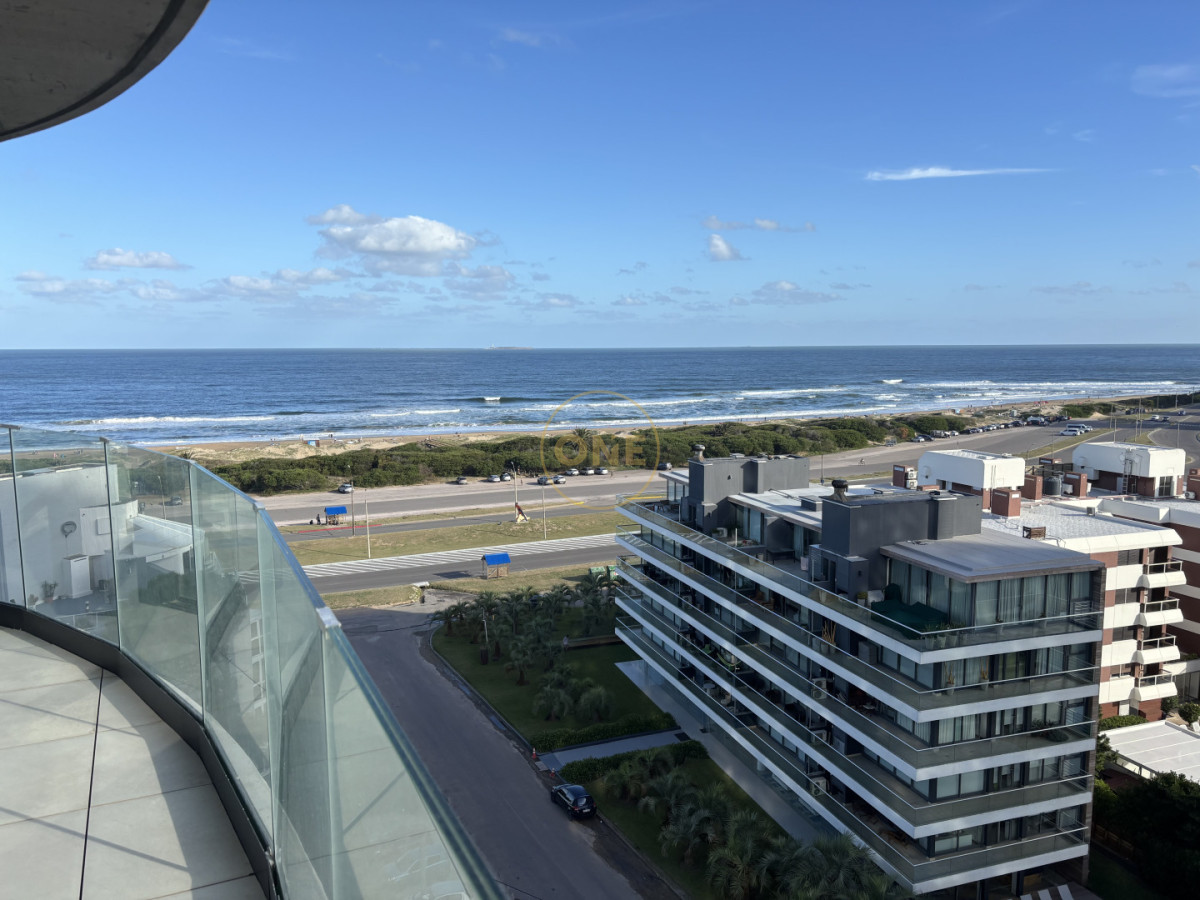 Apartamento ID.2197 - MANGLAR BRAVA ESQUINERO A ESTRENAR CON DOBLE GARAGE. 