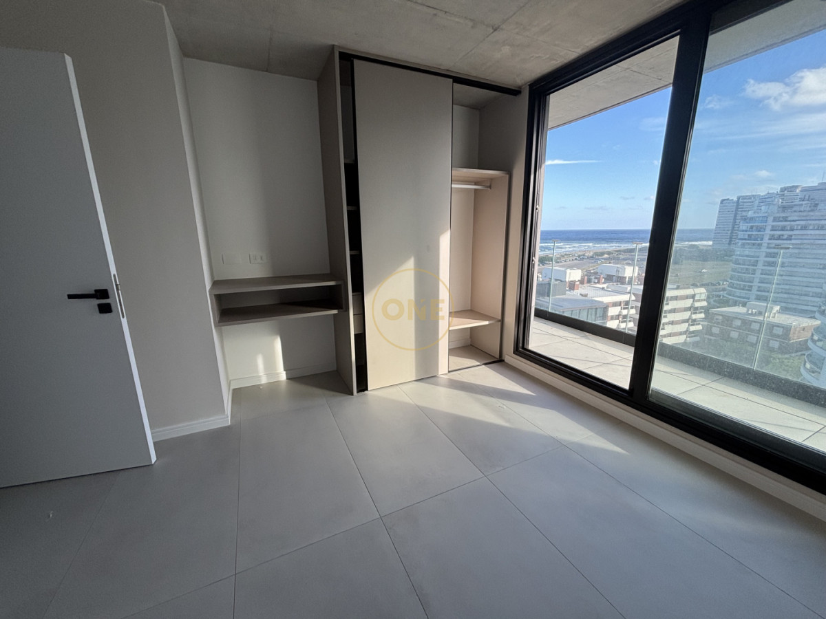 Apartamento ID.2197 - MANGLAR BRAVA ESQUINERO A ESTRENAR CON DOBLE GARAGE. 