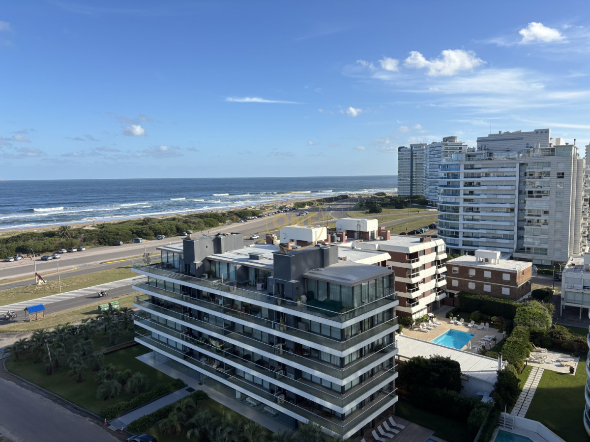 Apartamento ID.2197 - MANGLAR BRAVA ESQUINERO A ESTRENAR CON DOBLE GARAGE. 