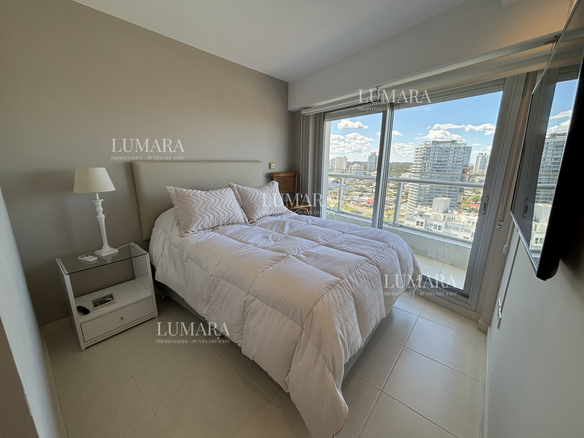 Apartamento ID.2682 - SEASONS TOWER VENTA  EN EXCLUSIVIDAD PISO ALTO MANSA ESQUINERO AL PUERTO