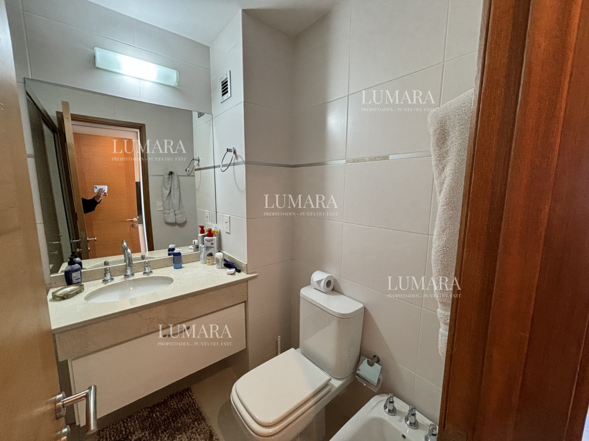 Apartamento ID.2682 - SEASONS TOWER VENTA  EN EXCLUSIVIDAD PISO ALTO MANSA ESQUINERO AL PUERTO