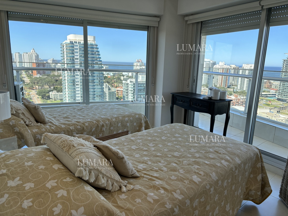 Apartamento ID.2682 - SEASONS TOWER VENTA  EN EXCLUSIVIDAD PISO ALTO MANSA ESQUINERO AL PUERTO