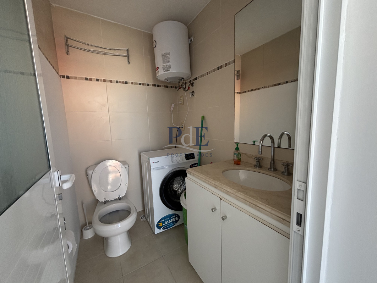 Penthouse con parrillero propio y vista al mar | Playa Brava - Imagen 18