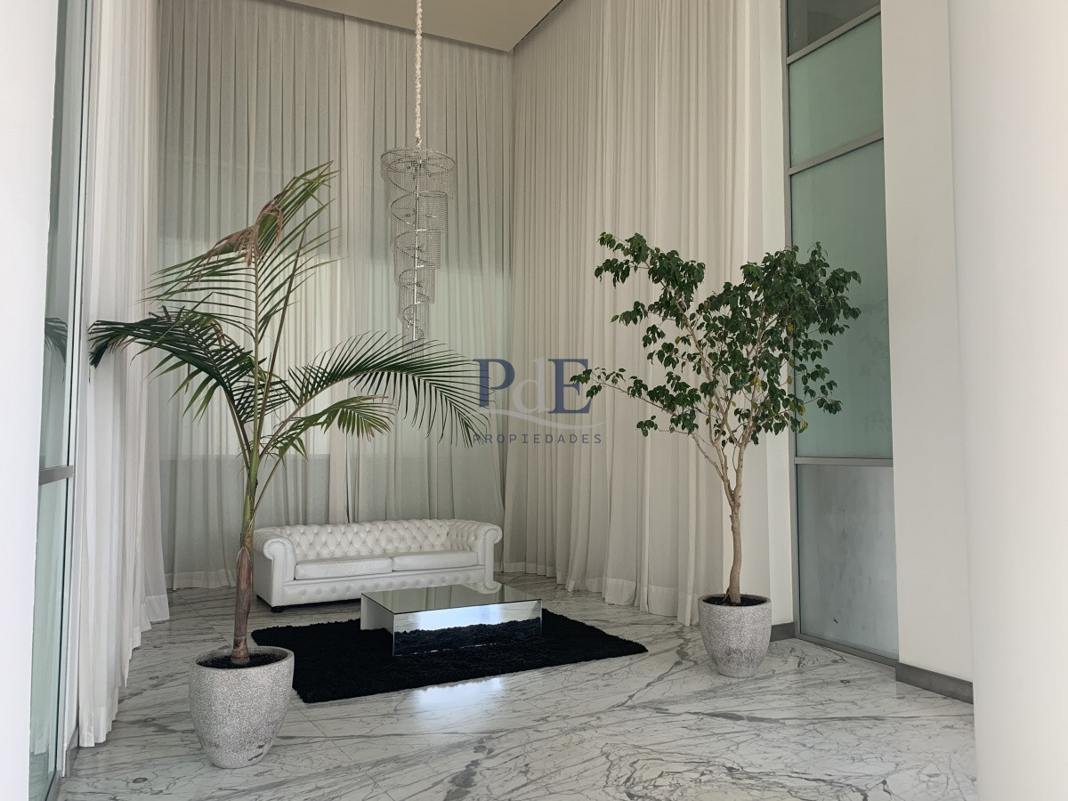 APARTAMENTO PISO ALTO EN PLAYA MANSA - Imagen 31