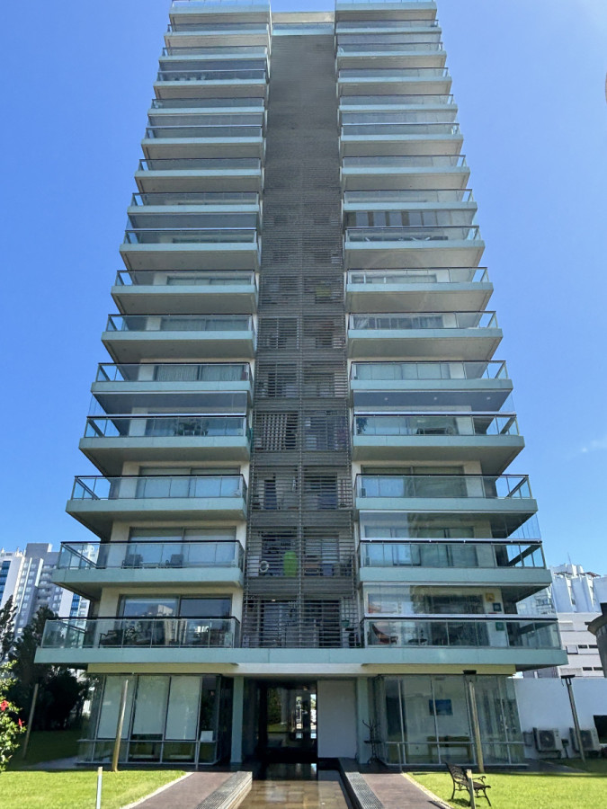 Apartamento ID.21098740 - VENTA TORRE FRANCIA PARADA 2 AIDY GRILL MANSA Y BRAVA