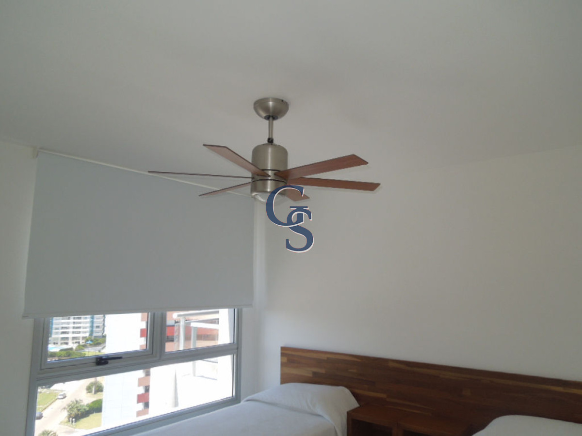 Apartamento ID.298567 - AV CHIVERTA EDIFICIO FOREST TOWER II TODO SOL!!!!!