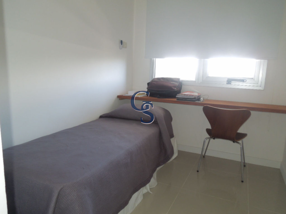 Apartamento ID.298567 - AV CHIVERTA EDIFICIO FOREST TOWER II TODO SOL!!!!!