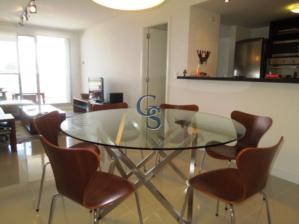 Apartamento ID.298567 - AV CHIVERTA EDIFICIO FOREST TOWER II TODO SOL!!!!!