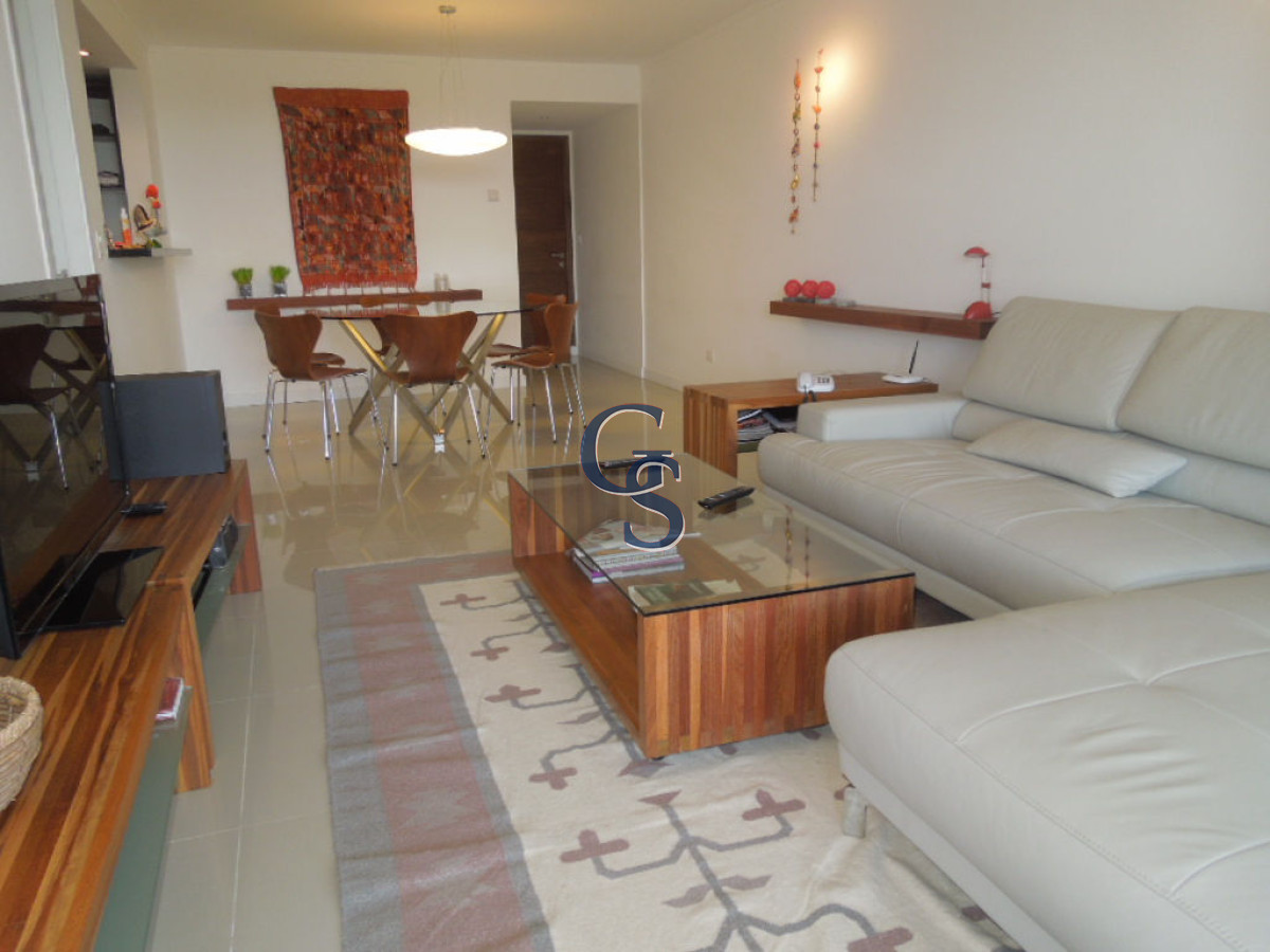 Apartamento ID.298567 - AV CHIVERTA EDIFICIO FOREST TOWER II TODO SOL!!!!!