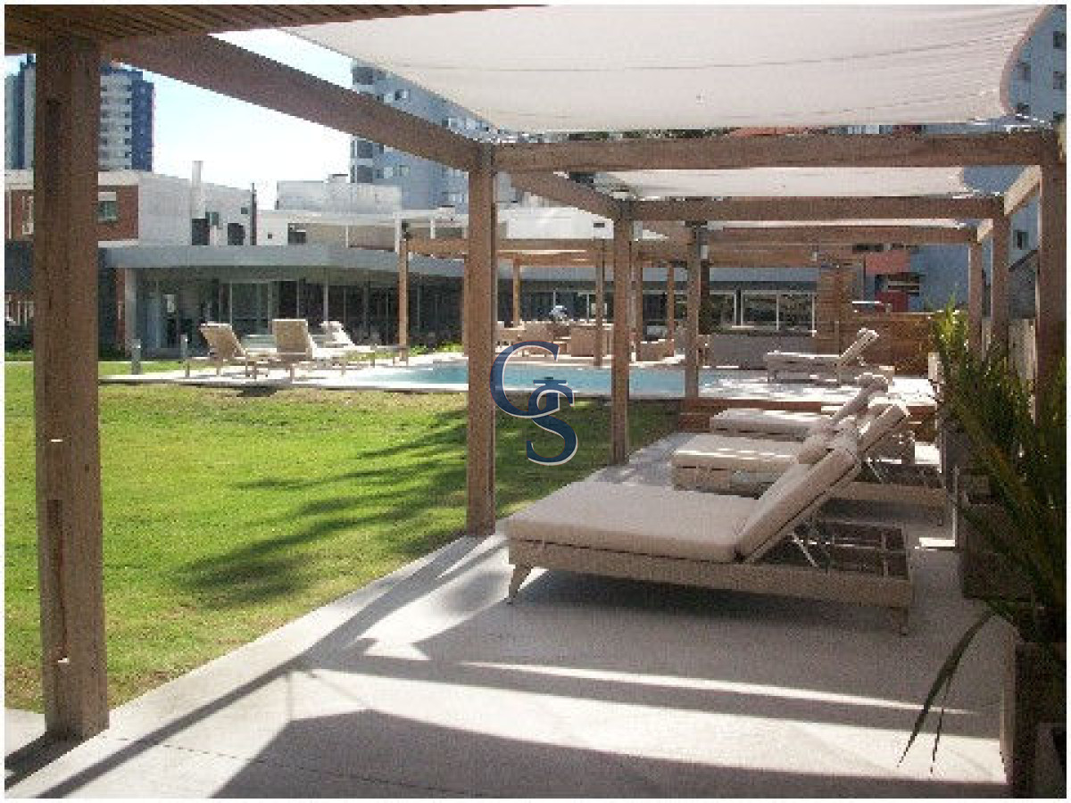 Apartamento ID.298567 - AV CHIVERTA EDIFICIO FOREST TOWER II TODO SOL!!!!!