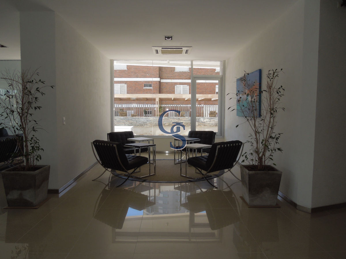 Apartamento ID.298567 - AV CHIVERTA EDIFICIO FOREST TOWER II TODO SOL!!!!!