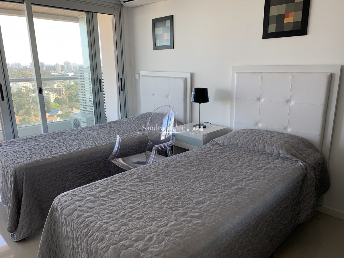 Apartamento ID.996 - VENTA PISO ALTISIMO VISTA MAR ICON BRAVA TOWER