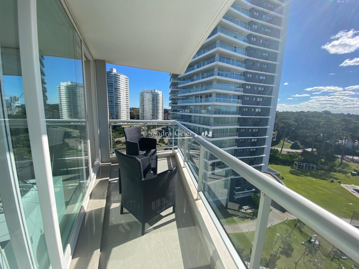 Apartamento ID.2542 - Torre One II venta y alquiler 