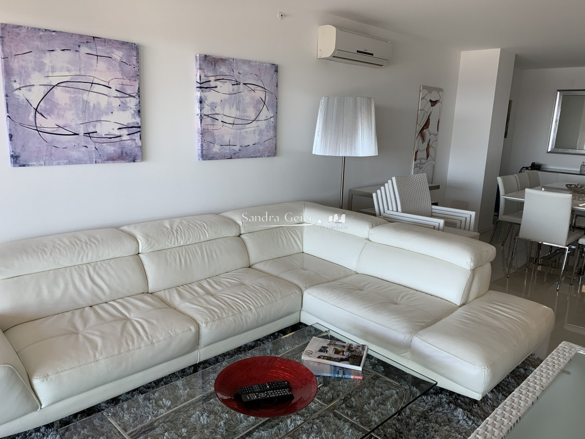 Apartamento ID.681 -  BRAVA - ICON BRAVA TOWERS. PLANTA ESPECIAL EN PISO ALTO