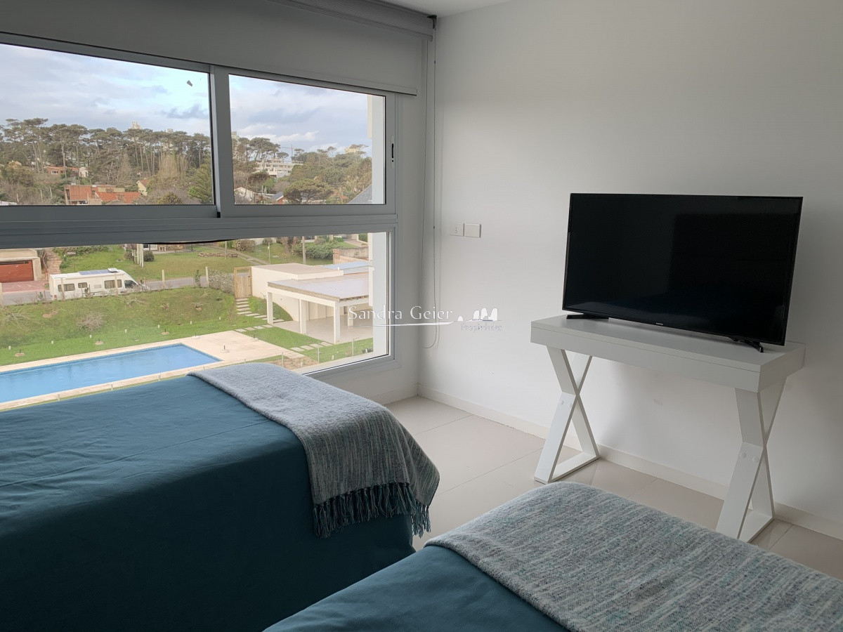Apartamento ID.1245 - VENTA MANSA PRIMERA FILA FRENTE AL MAR