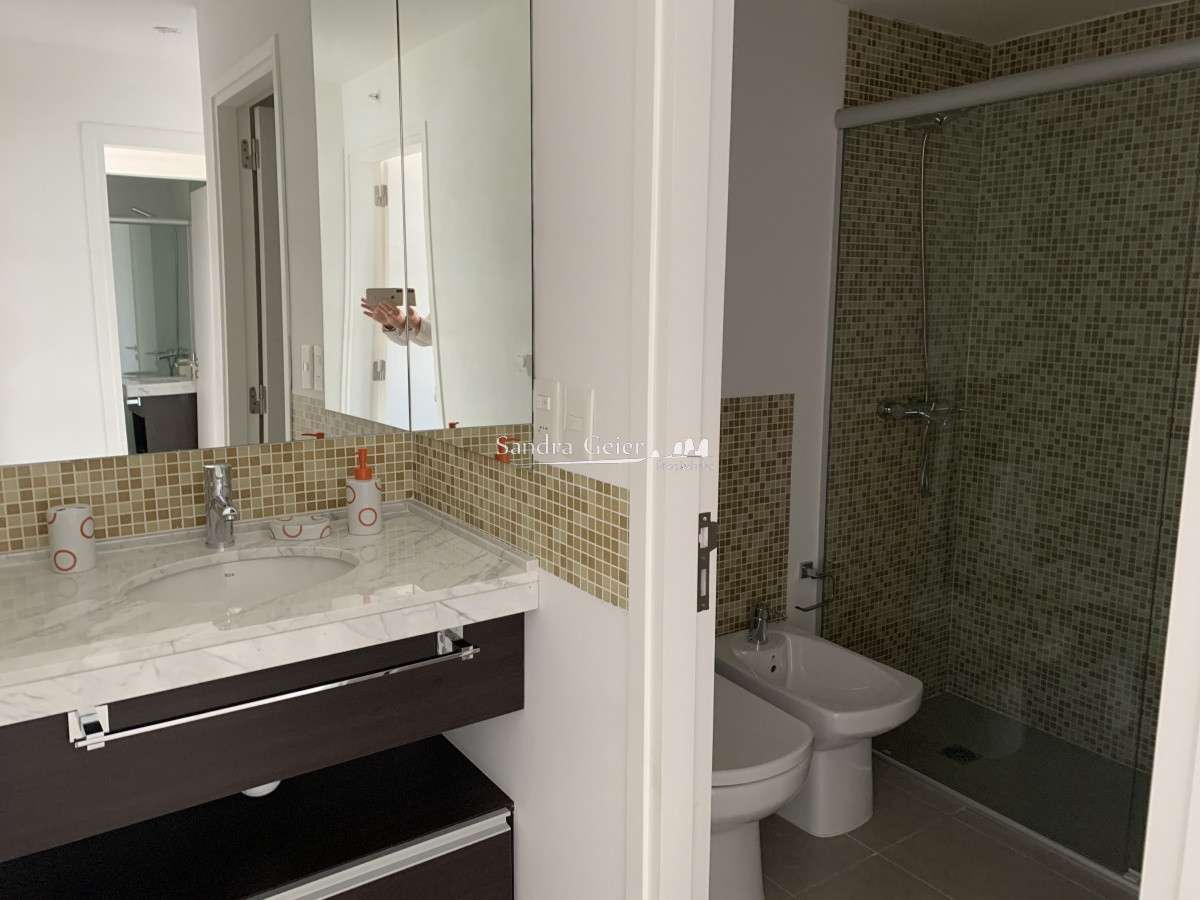 Apartamento ID.996 - VENTA PISO ALTISIMO VISTA MAR ICON BRAVA TOWER